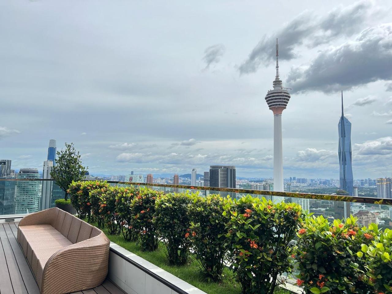 Pangsapuri Rooftop Pool Platinum Klcc